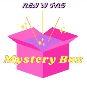 Mystery Box - NWT WOMEN SZ SMALL 🔮
